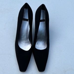 Brand new never worn Stuart Weitzman Black fabric heels